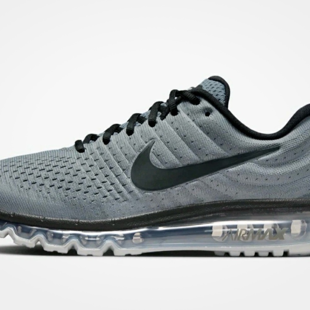 Nike Air Max 2017 Gray and Black Sneakers.  NIB - Picture 2 of 6